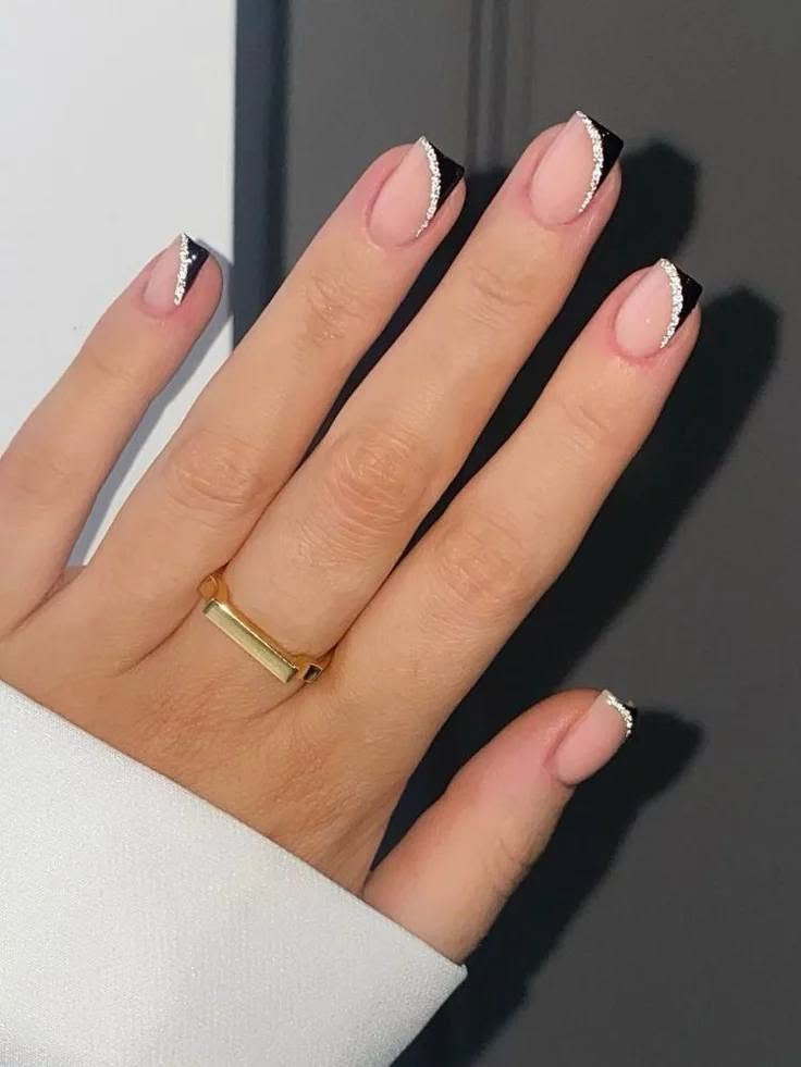 شغل ليوم
أيلين بيوتي❤️
 تقنيه  الفايبر  معا دزاين 40   الف 
تقنيه كفر. جل  35 الف
جل اكستيشن  ١ ماركه  عالميه وفول دزاين 35
جل اكستيشن ٢ ماركه  وجلش ودزاين  ٢ اصابع 30 الف
جل اكستيشن   وجلش دزاين صبع ١    25 الف
طبقه حمايه  وجلش  15الف
جلش فقط ب10الف
جلسه قدم 10 آلف 
طبقه حمايه وجلش بناء ضفر كبير 15 الف
 أدامه   اكرلك 15 الف💅
زاله 10 الف
للحجز مراسلة الصفحة 
***********
 
تركيب رموش 💐💐💐
رموش. طبيعيه  عاديه ٢٠ الف
  رموش طبيعيه 3D. سعر 25
.....................
رموش طبيعيه  كثيفه  4D شعر ثلاثي سعر 30💐💐

رموش طبيعيه  5D  شعر  Vسعر 35الف

رموش طبيعيه 6D شعر  L سعر 40  الف
..............
رموش  طرفيه  سعر 15 الف🌹
............
رموش طرفيه ١٠ الف
رموش.  طبيعيه  رسمه عيون القطه. سعر 25 الف 
..................

https://www.instagram.com/ssrajmhmd222?igsh=MW55aHd4OWkxN2puZA==
