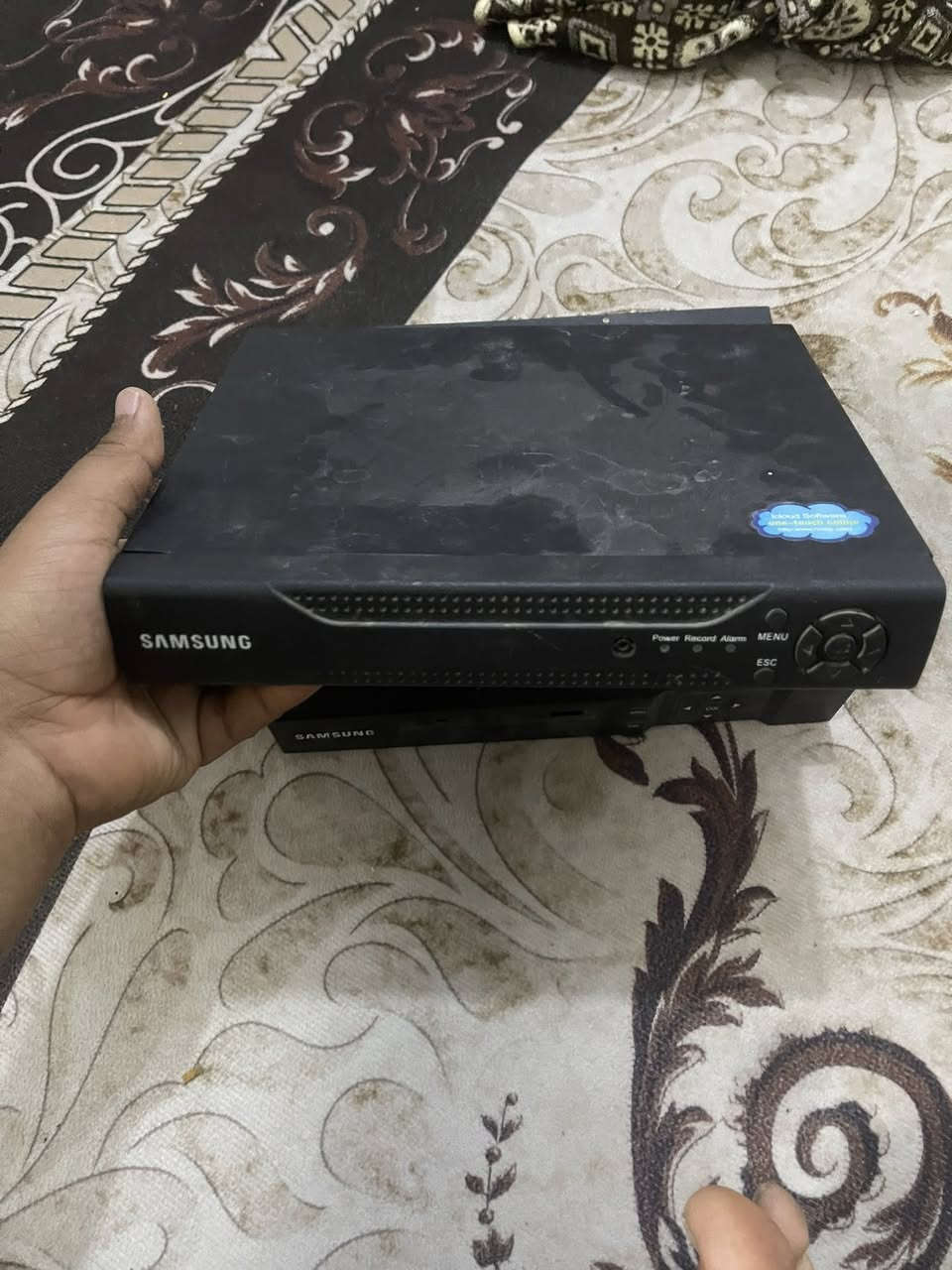 ديفي ار كامرات نوع سامسونك ٤ جنل و٨ جنل وهارد ٢ تيره كلهن شغالات عل فحص مكاني نجف واتساب ***********
