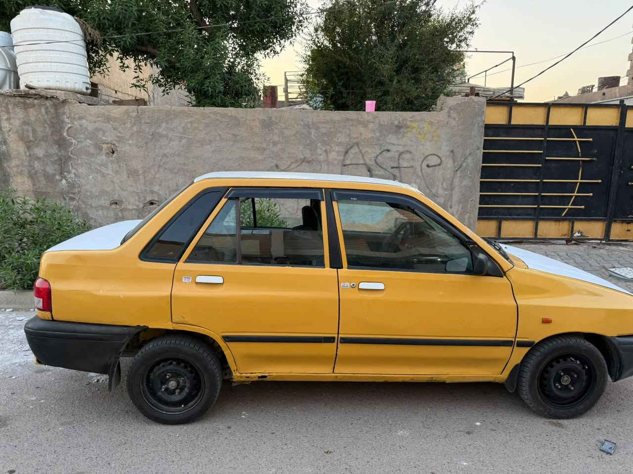 سلام عليكم 
للبيع سايبه مكفوله كير محرك رقم بغداد سنويه 2028 تخم تأيرات منضومه تبريد دوشمه سياره جاهزه ع اخر حبايه شراي بيك خير ودلل 

***********

***********
