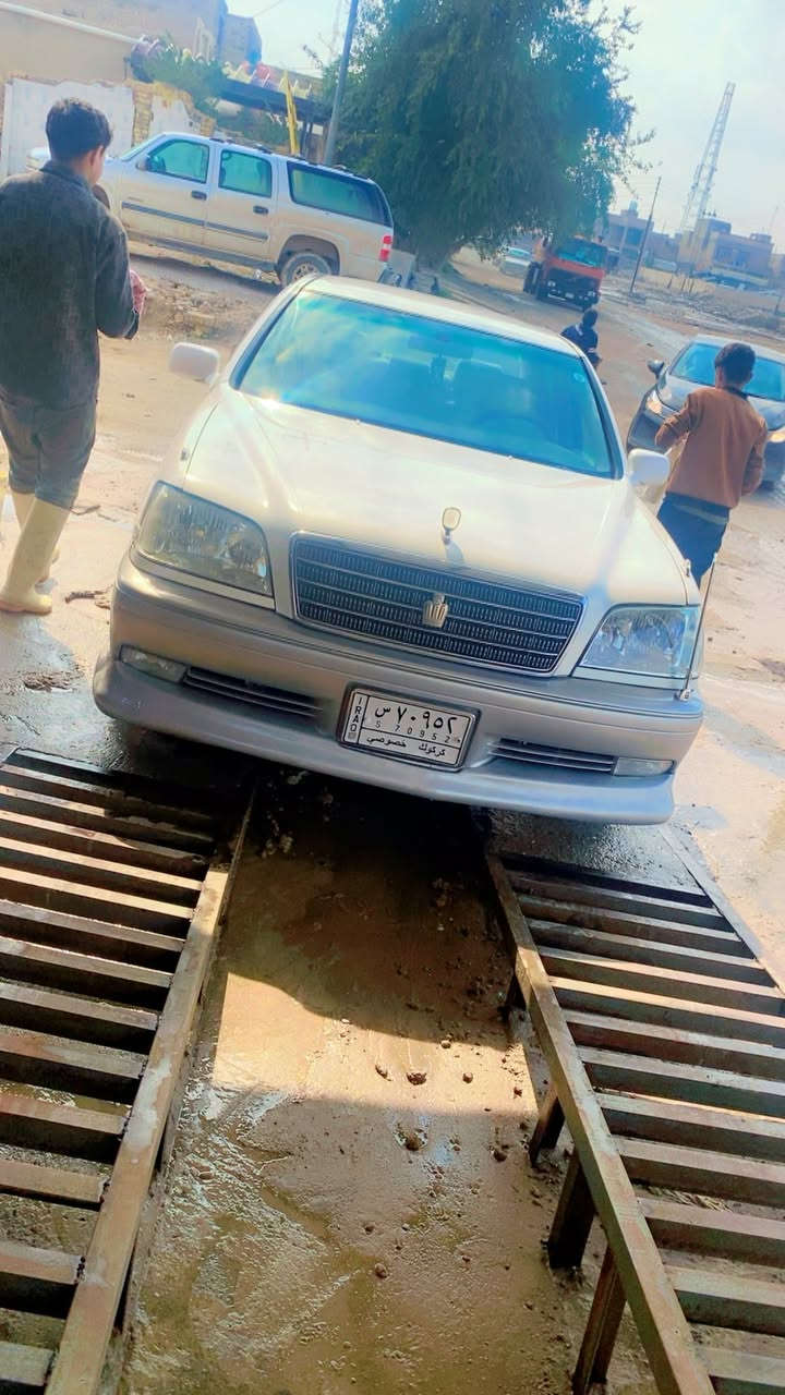 قرار 48 مدفوع كمرك وضريبه وقرصه واصل دكمتين  موديل 2003  مشط ايسر ابلاد جاهزه من كولشي حداديه تبريد تخم تاير مكاني ذي قار
السعر 108 وبية مجال

***********
