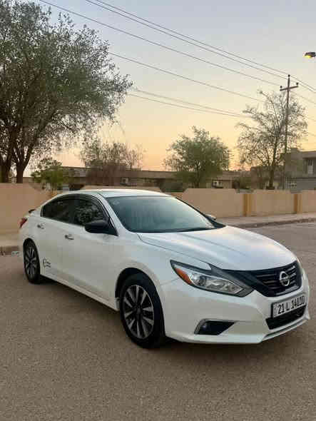 التيماي٢٠١٧ي خليجه ايس ڤي ١١٤روشتو 
لوك لوك سيارك سه نويكه ي ساليك به سه ر جووه به شه رتي تحويله و خرامه 
به س فروشتن سعري١٣٤كه لا***********
