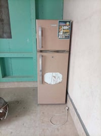 ثلاجات • للبيع • تواصل خاص