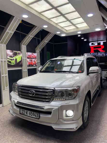 السلام عليكم للبيع لاندگروز فگسار ٨ سلندر ٤٦٠٠ موديل ٢٠١٣ رقم اربيل بأسمي  ماشية ١٩٨ الف فول مواصفات (٥) بصمات دشبول لگزس ليزري حساس امامي خلفي مري شفط حدادية جديدة منضومة بانزين جديدة تخم تاير گير ومحرك مكفولات السيارة مكفولة عدة كارت ٤ اصابع بالچاملغ الامامي الايمن السعر ٣٩٥ ورقة العنوان بغداد البلديات للأستفسار الاتصال على الرقم ***********☎️خاص مغلق
