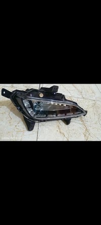 لد توسان شكل 16  17  18 أصلي فتحته من السياره جديد  بس واحد الأيسر جهة...