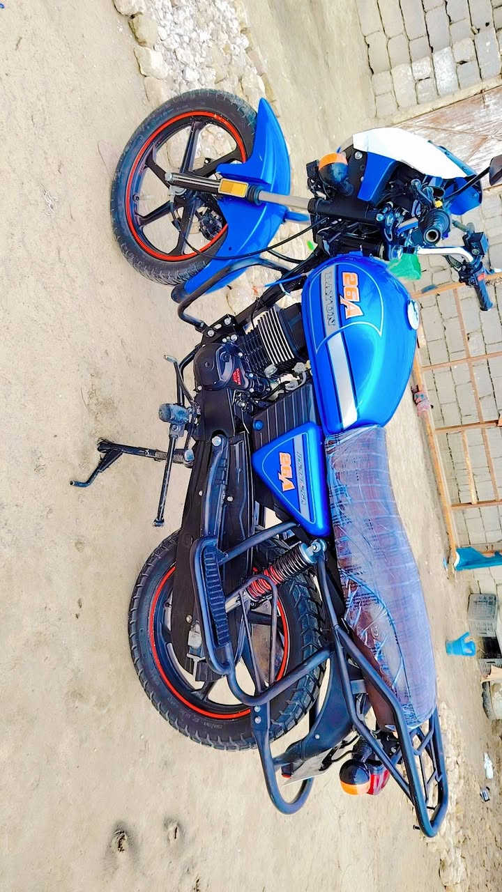 دايون نفخ للبيع موديل 25 وراق سكنر مكفول كفاله عامه شرط انظف من الصوره دراجه جديده كهربائيات كله شغال السعر 1450وبيه مجال اتصل على الرقم ***********
