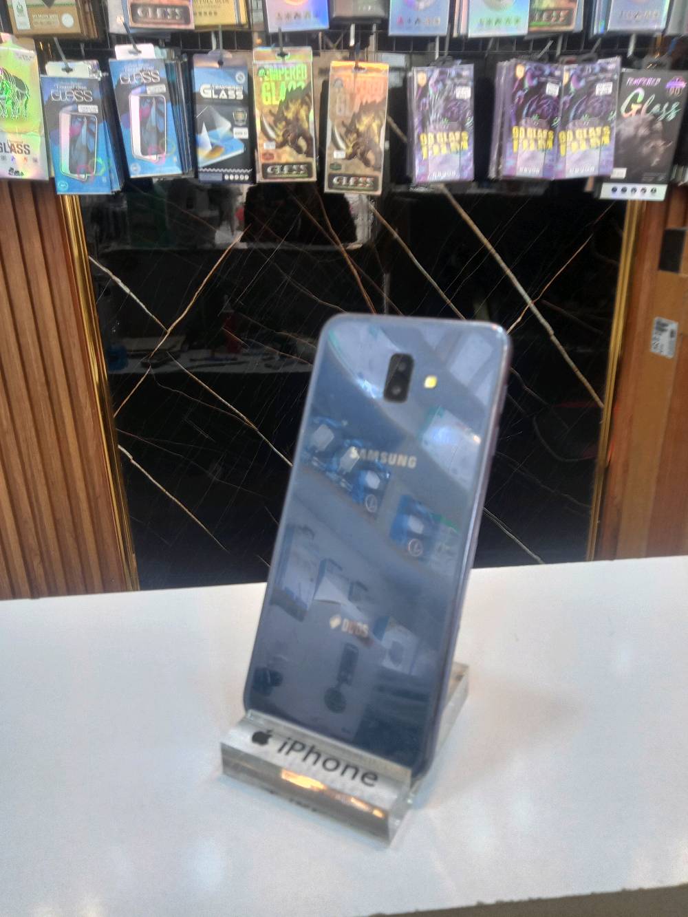 سلام عليكم اجهزة مستعمله للبيع 
سامسونك A50 مبدل شاشه 
ذاكرة ١٢٨ 
ريملي c12 مبدل شاشه وكاله 
ذاكرة ٣٢
سامسونك j610 مبدل شاشه وكالة 
ذاكرة ٣٢ 

للإستفسار الاتصال على الرقم ***********