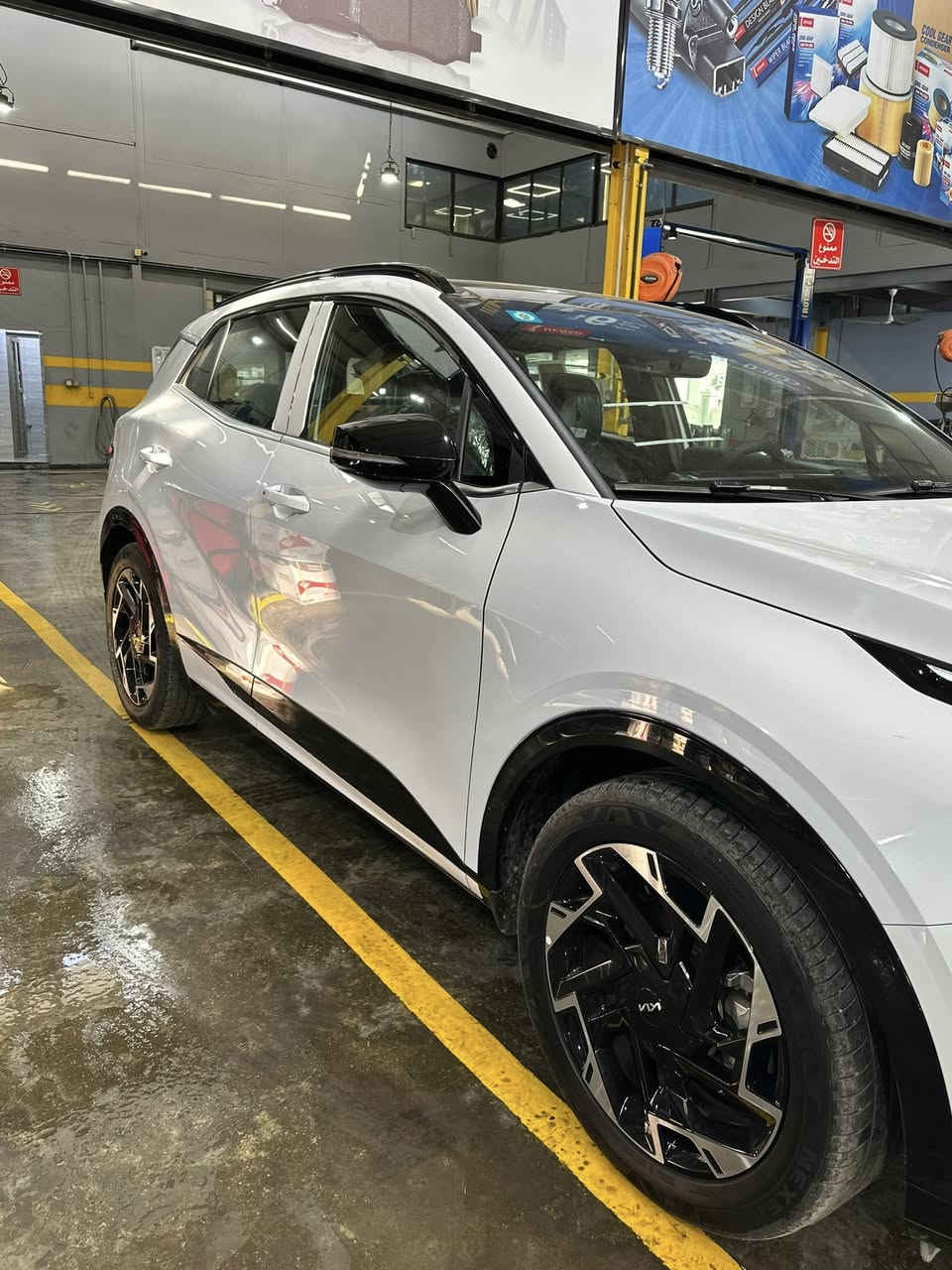 السلام عليكم
سبورتج خليجي 2025 GTLINE  فول مواصفات 

مواصفات الGT معروفه

* كشنات جلد تدفئه
* شاشه متصله CAR PLAY
* اشاره ترحيب 
* جنطه كهرباء
* كلوبات امامي وبك لايت لد 
* قماره بانوراما 
* كشنات كهربائيه بالكامل 
* قطعتين تبريد 
* هاند بريك كهربائي

السعر 265 ورقه 
مكان السياره بغداد/كراده  تحويل ثاني يوم 
للاستفسار:***********
