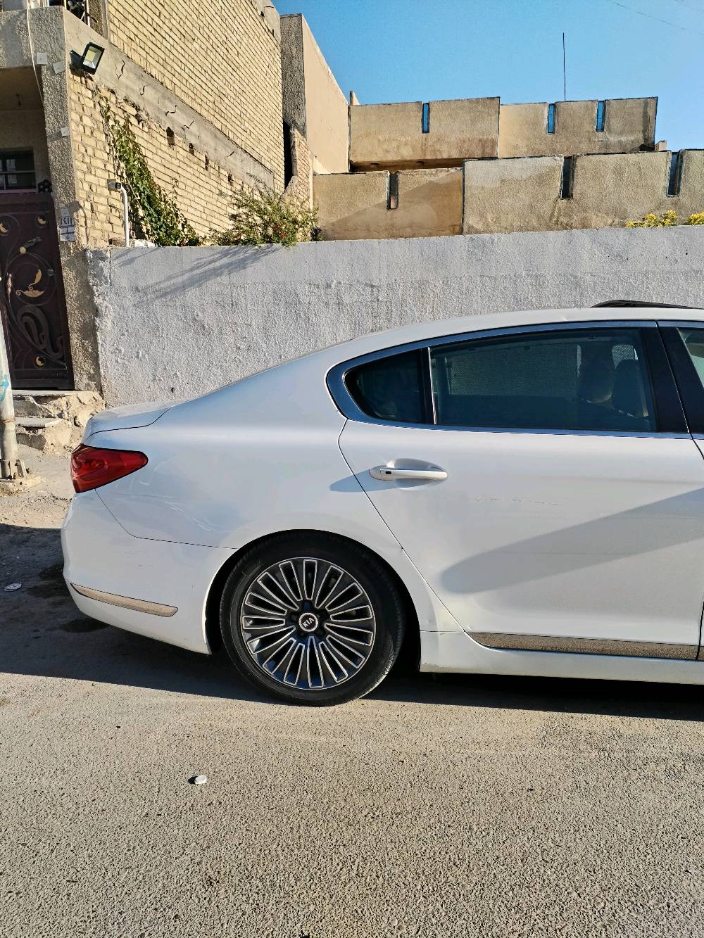 كيا كوريس 2014خليجي بيع او مراوس 
السياره الفئه الأولى 
محرك 3800 V6. .گير 8 نمر
مكفوله كفالة عامة
شرط التحويل رقم بغداد
العنوان بغدااد شارع فلسطين او جميلة الأولى 
للاستفسار: 📞 ***********
                        واتس اب 

فول مواصفات 1/1Limited ام جكات 
⬅️بصمه تشغيل
⬅️4بصمه بيبان
⬅️ بصمه صندوق
⬅️ صندوق كهرباء
⬅️ فتحه
⬅️ لايتات زنون
⬅️ لايتات عدسه
⬅️ لايتات متحرك
⬅️ حاجب امامي
⬅️ اضائة اضافية عند الدوران
⬅️ حساس امامي
⬅️ حساس خلفي
⬅️ كامرا اماميه 
⬅️ كامرا خلفية
⬅️ شاشه كبيرا
⬅️3شاشات
⬅️ قماره شامواه فاخر 
⬅️ ستيرن كهرباء متحرك
⬅️ كشنات جلد
⬅️ كشن خزن
⬅️ كشنات كهرباء امامي وخلفي
⬅️ كشنات تبريد 
⬅️ كشنات تدفئة
⬅️ كشن الخلفي VIP
⬅️ سيدي جنجر 6اقراص
⬅️ موس وتحكم بالشاشه
⬅️ هندبريك بصمه
⬅️3قطع تبريد
⬅️5بردات
⬅️ داخل صاج 
⬅️ داخل فورميكا
⬅️ سماعات شركه لكسكون 14 سماعه
⬅️ مري قلاب 
⬅️ مري شفط 
⬅️ اشاره مري
⬅️ مريات عالبگ لرؤيه اوضح
⬅️ مرايات تعتيم للاضاءة العاليه
⬅️مرايات هيتر
السياره جديده وبالحقيقه بعد احلى من الصور