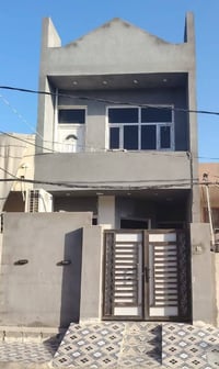 بعقوبة المفرك • ١٢٥م • سند