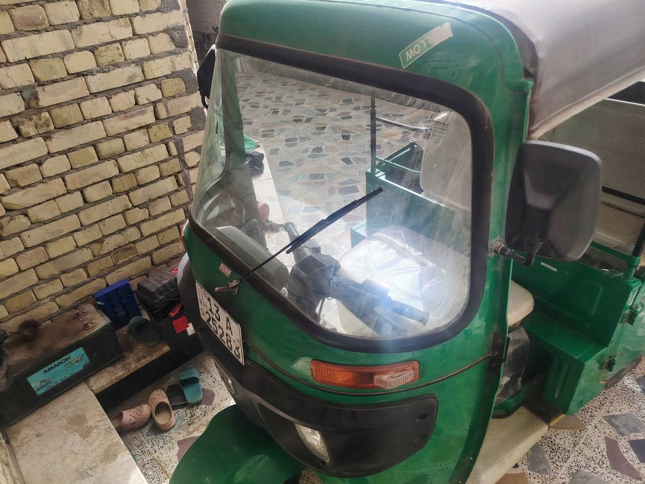 سلام عليكم تكتك البيع كامله كفاله سعر 93000رق***********
