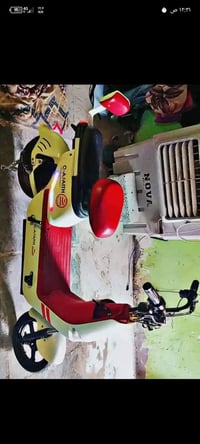 دراجة شحن • حجم ١٤ • يحتاج باتريتين