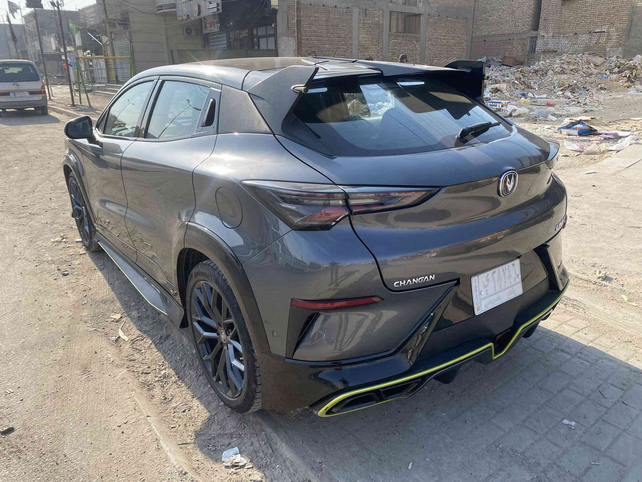 شجان جان يوني تي 2024 
السيارة بحالة الوكالة بدون صبغ 
السيارة بمحرك 1500 تيربو 
كت رياضي مواصفات فووول 
ركن ذاتي 
قيادة ذاتية 
قيادة عن طريق الريمونت 
كاميرات 360 درجة ب 6 كاميرات 
رادار امامي وخلفي
بصمة 
بانوراما 
جلد 
جنطة كهرباء 
شاشه 
شاحن وايرليس
***********
مكاني حي الجامعه
