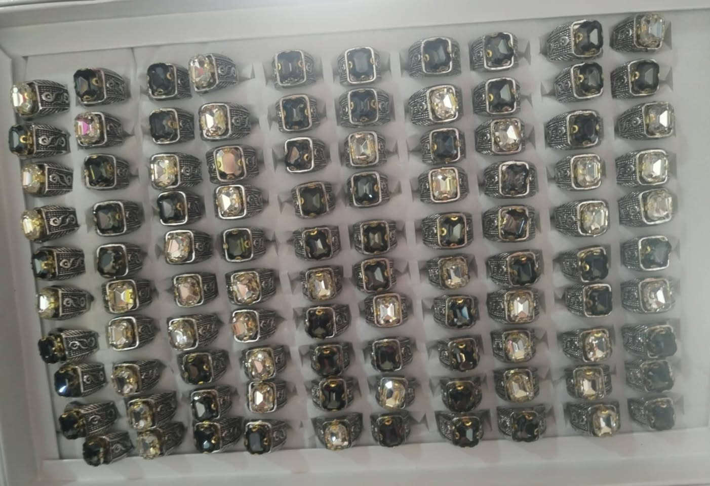 محابس أطفال منوعة سعر القطعة ب ٢٥٠ دينار ب ربع


**إذا كنت صاحب هذا الإعلان وتريد حذفه لأي سبب، رجاءا أرسل رسالة إلى الدعم الفني**