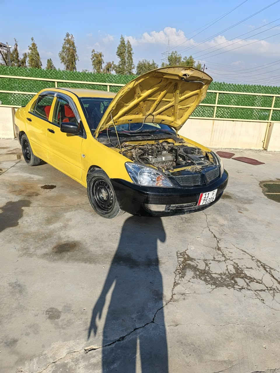 لانسر للبيع 2010 رقم بغداد إنكليزي مكينه 2000 كير عادي صدر أمامي خلفي كله جديد سياره بيها صرف ابيع مكينه كايمه 
سياره مصفره هيئه وغرامات خطها جوال مانقصها برغي عدا المكينه سعرها 60 ورقه وبيها مجال 
رقم الهاتف ***********
