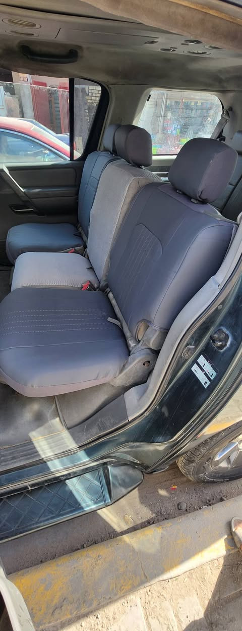 سلام عليكم الغالين للبيع نيسان ارماده 2008 سياره كير مكينه 5600 المرغوب وكهربائيات  بلادي ومكفولات  سياره مصبوغه حزام بيها ضربه بجاملغ الخلفي  بس سياره حلوه وغرفه جديد مدوشمها كاعيه جلد سياره 7 راكب رقم بغداد بسمي مشروع وطني سنويه جديده السعر 75 وبيها مجال بصيط مكاني بغداد للاستفسار اتصل ***********. سياره بيع او مروس وفرق محتاج
