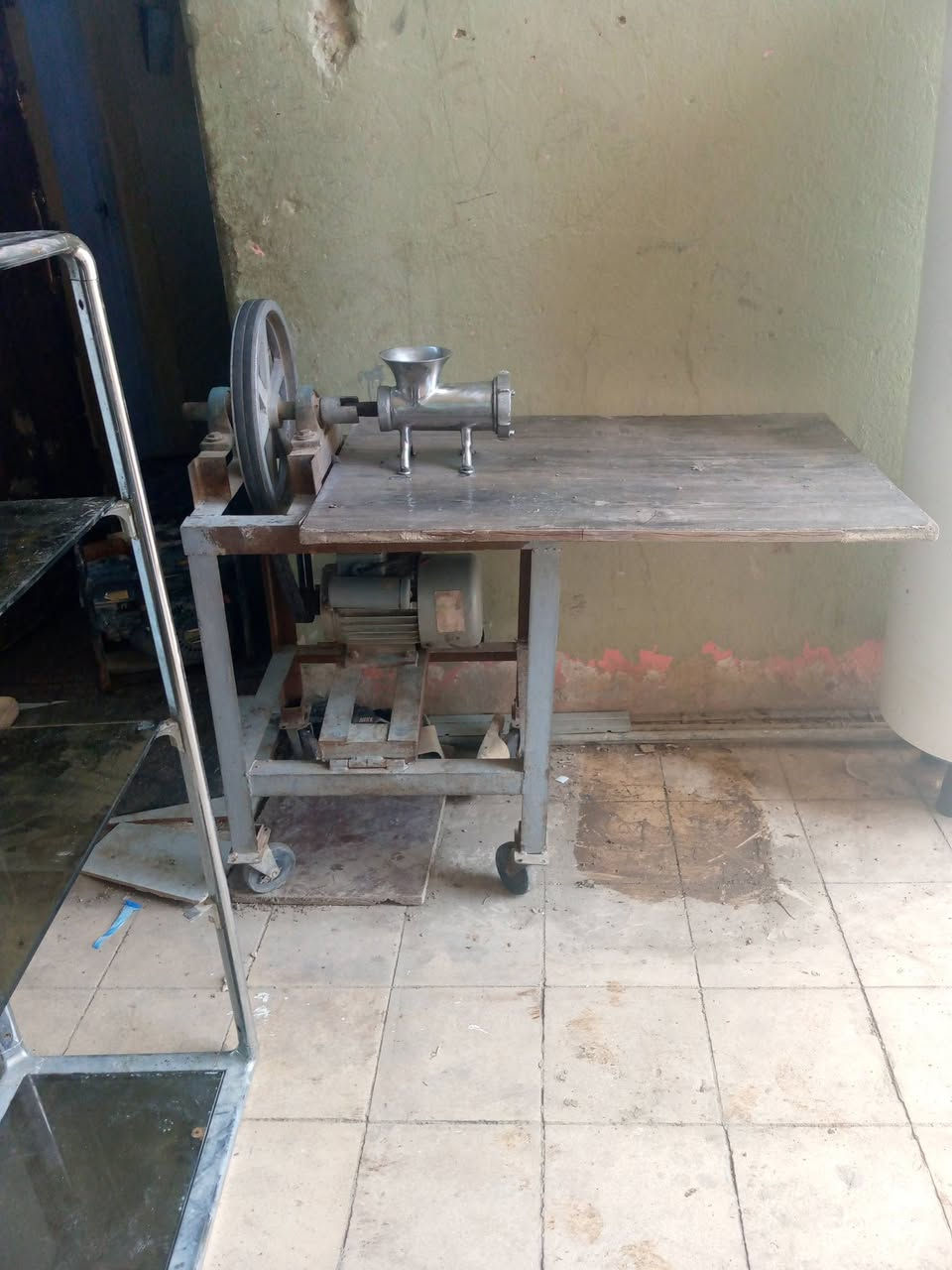 مكينه لحم +سخان حجم كبير +حاشوشه مال ثيل +فارات مال سياره +ماطور ماء كبير +ميز طعام كزاز +ميز عامودي الالمنيوم


**إذا كنت صاحب هذا الإعلان وتريد حذفه لأي سبب، رجاءا أرسل رسالة إلى الدعم الفني**