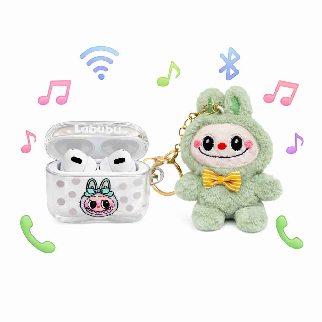 سماعات Labubu اللاسلكية موديل GT-21 مع دمية ميدالية لطيفة

• مجموعة لطيفة تجمع بين سماعات أذن لاسلكية مع ميدالية دمية Plush بتصميم Labubu، مناسبة للاستخدام اليومي أو كإضافة مميزة للمفاتيح والحقائب.

• سماعات أذن مع علبة شحن بتصميم Labubu، تُشغَّل تلقائيًا عند فتح غطاء علبة الشحن.

• دمية Plush مرفقة بميدالية معدنية يمكن استخدامها مع المفاتيح أو الحقائب أو الهاتف.

• تصميم كرتوني لطيف مستوحى من شخصية Labubu.

• مناسبة للجنسين (Unisex).

• استخدام بسيط للسماعات: يتم إيقافها بوضعها داخل علبة الشحن وإغلاق الغطاء.

• اسم المنتج: Plush and Cute Canvas Pendant
• العلامة/التصميم: Labubu
• الموديل: GT-21
• النوع: سماعات أذن مع ميدالية Plush
• الفئة: Unisex
• أنماط المنتج: Multiple Styles (متعددة الأنماط)
• التغليف: OPP Bag Packaging

محتويات العلبة:
• سماعتان أذن
• علبة شحن للسماعات
• دمية Plush بميدالية تعليق القائم, الأنبار


**إذا كنت صاحب هذا الإعلان وتريد حذفه لأي سبب، رجاءا أرسل رسالة إلى الدعم الفني**