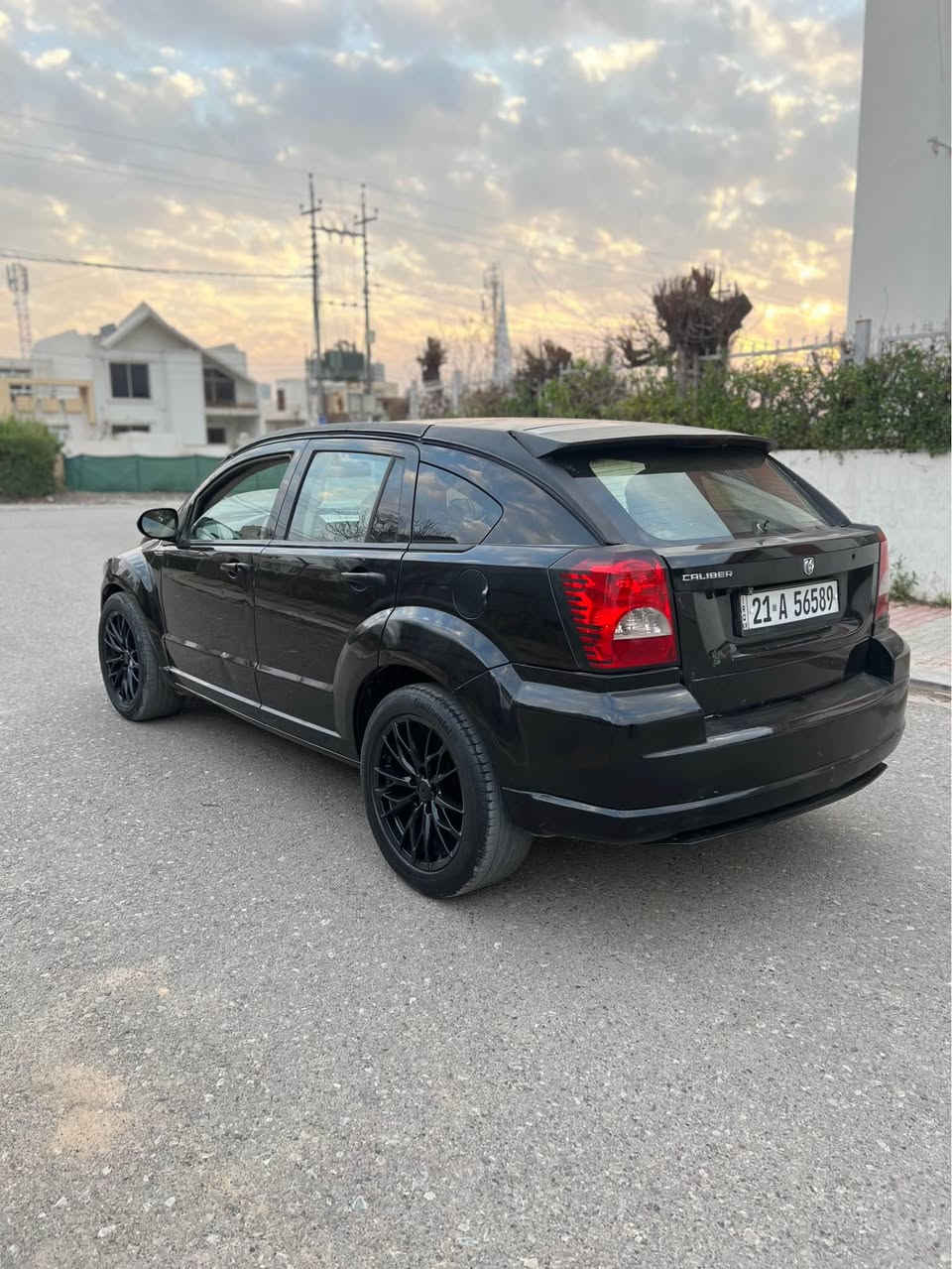 دوج کالیبەر 2008 کیرتوماتیک تبرید abs مکینە 24 رقم سنوی نوێ 
سێ پارچە و دووپەلەی هەیە حیزام نیە و لێدراوی نیە
نرخ 58ورەقە مجالی تیایە
شوین هەولێر *********** أربيل, العراق
