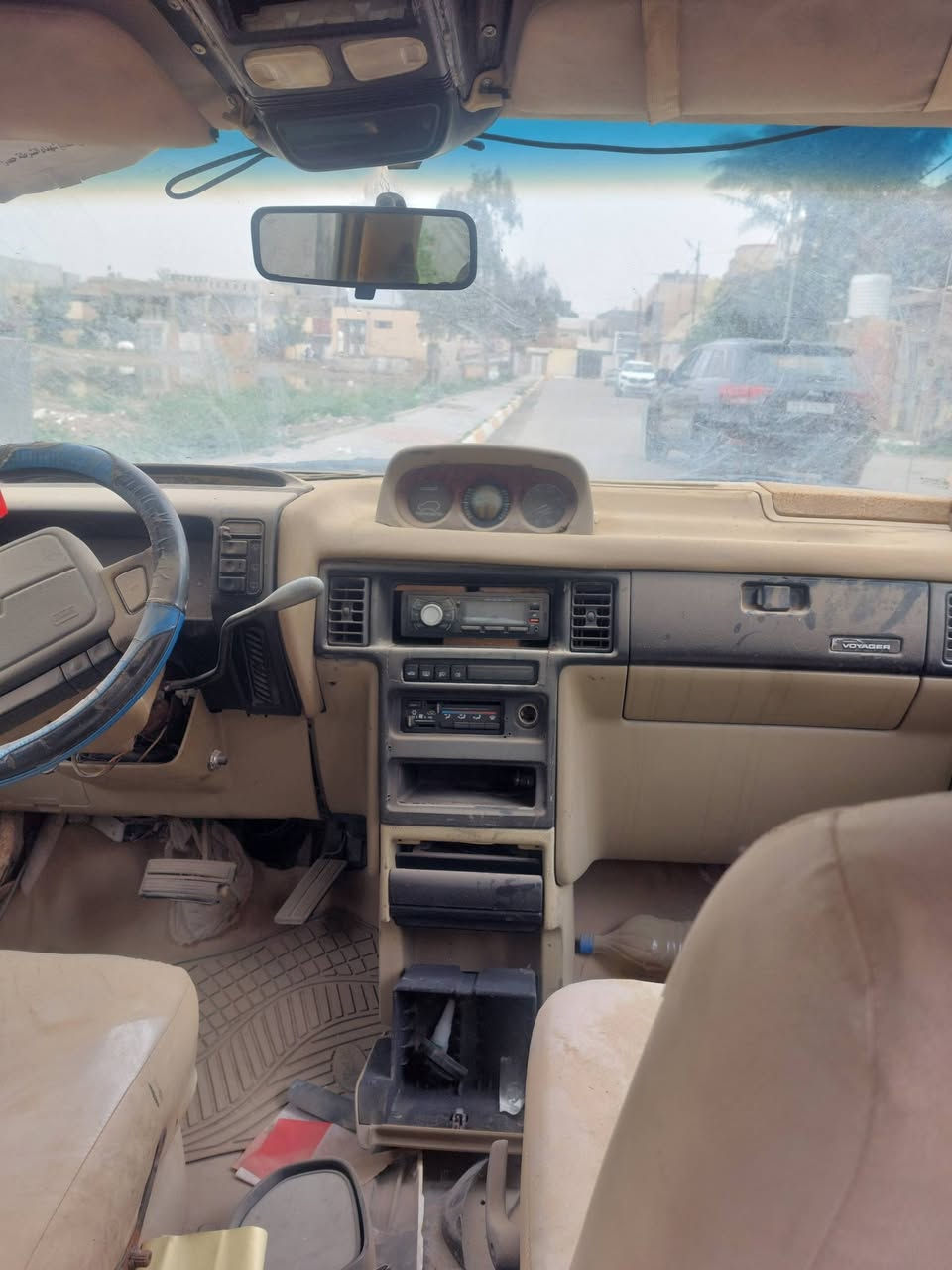 سلام عليكم دوج كلايزر
ستيشن موديل 91 رقمه قادسيه صاحبه موجود

السياره حاليا بعقوبه التحرير 

 السياره مهموله

 بس السياره مبيها شي شغالها 

السعر ٢٠ 
 
للاستفسار ***********
