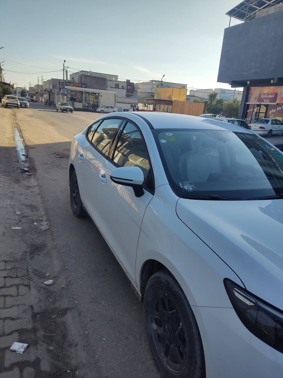 السلام عليكم أخوان byd سيل 5
مامرقمه تترقم بكل المحافظات اخت الزيرو ماشية بحدود ال700

مكفولة كفاله عامة وسونارها موجود السعر 126

مراوس وتنطي فرق بأكسنت ألنترا سعرها مناسب عادي بيها قطعتين اقل مديل 13 وفوك .... للتواصل موجود واتساب ***********
