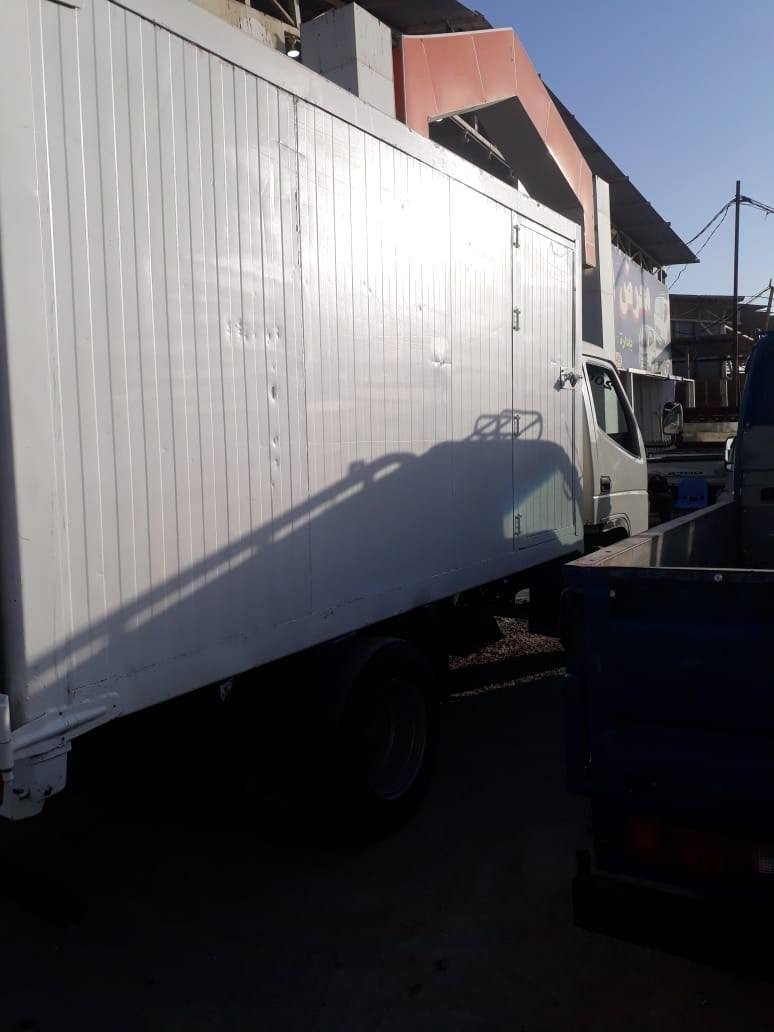 اللهم صل على محمد والِ محمد

سياره صيني  حافضه ويوجد معها صفاح جدد

المديل 2009

مكينه  وكير كيه فنتيره جدد

رقم انكليزي نجف

السياره مكفوله 

تخم تاير وحداديات جدد

السعر: 60 ورقه وبيها مجال

المكان: نجف حي المهدسين

الرقم:  ***********
