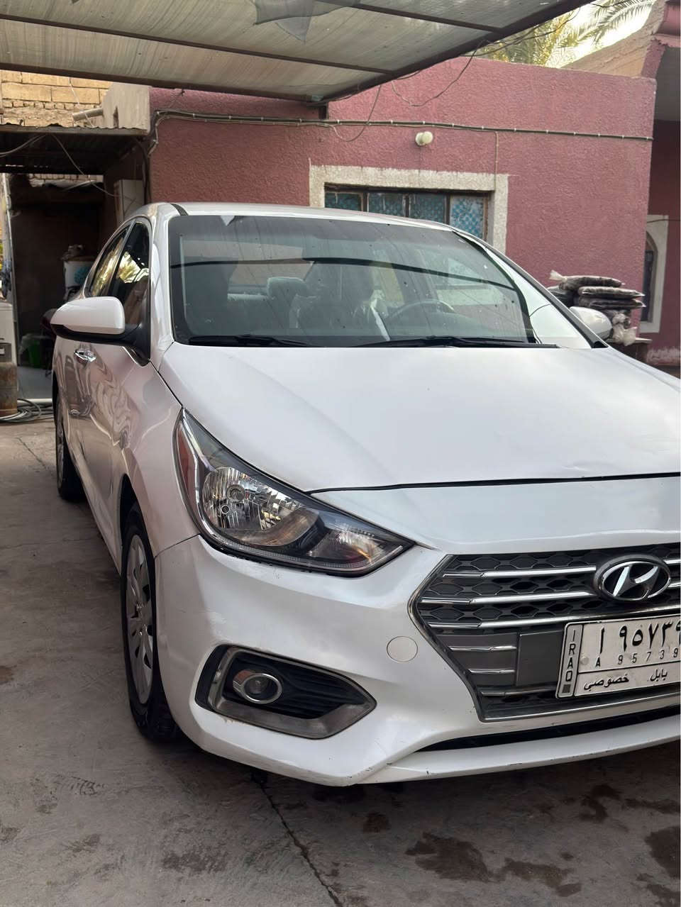 اكسنت ٢٠١٩ وارد امريكي
 حادثها بنيد وبارد بالجاملغ بدون دواخل 
محرك ١٦٠٠ 
رقم بابل مشروع وطني
كير ومحرك كفاله
تبريد ثلج
حداديه 
تخم تاير
كهربائيات كله شغاله
سياره جديده وبدون نقص 
مكاني حله المركز
السعر ١٠٨ وبيها مجال 
*********** حلة, بابل
