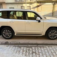 لاندكروز  ساز ٢٠٢٢  GXR توين تيربو مكفولة كفاله عامه من كلشي ماشيه ٤٤ك...