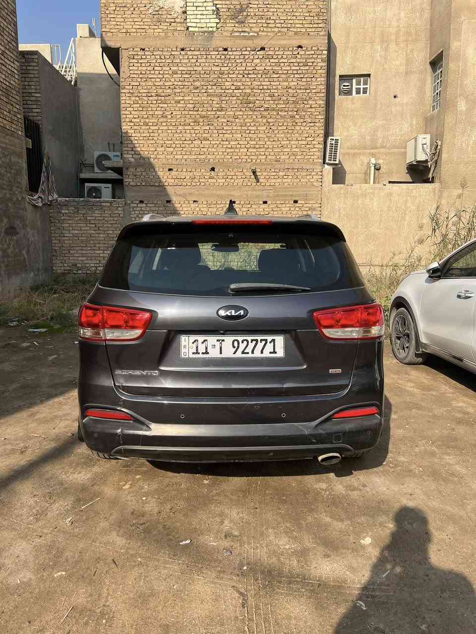 سلام عليكم سورنتو 2016 وارد أمريكي محرك4 سلندر 2400 بيه صبغ 3قطع محرك كير  كفالة تبريد ثلج صدر امامي خلفي جدد  سيارة بسمي  مكان بغداد جكوك سعر 145 بي مجال رقم تلفون ***********
