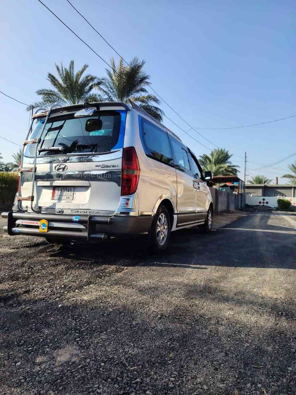 السلام عليكم ستاركس مفتوح للبيع موديل 9 رقم بغداد 
سيارة 🚗 مكفولة كفاله 

كير ومحرك حداديه  تخم تاير جديد تبريد شغال كمبريسر بي ضعف 
سياره مال جناي مكان السياره ديالى_الخالص
***********
السعر 140$
