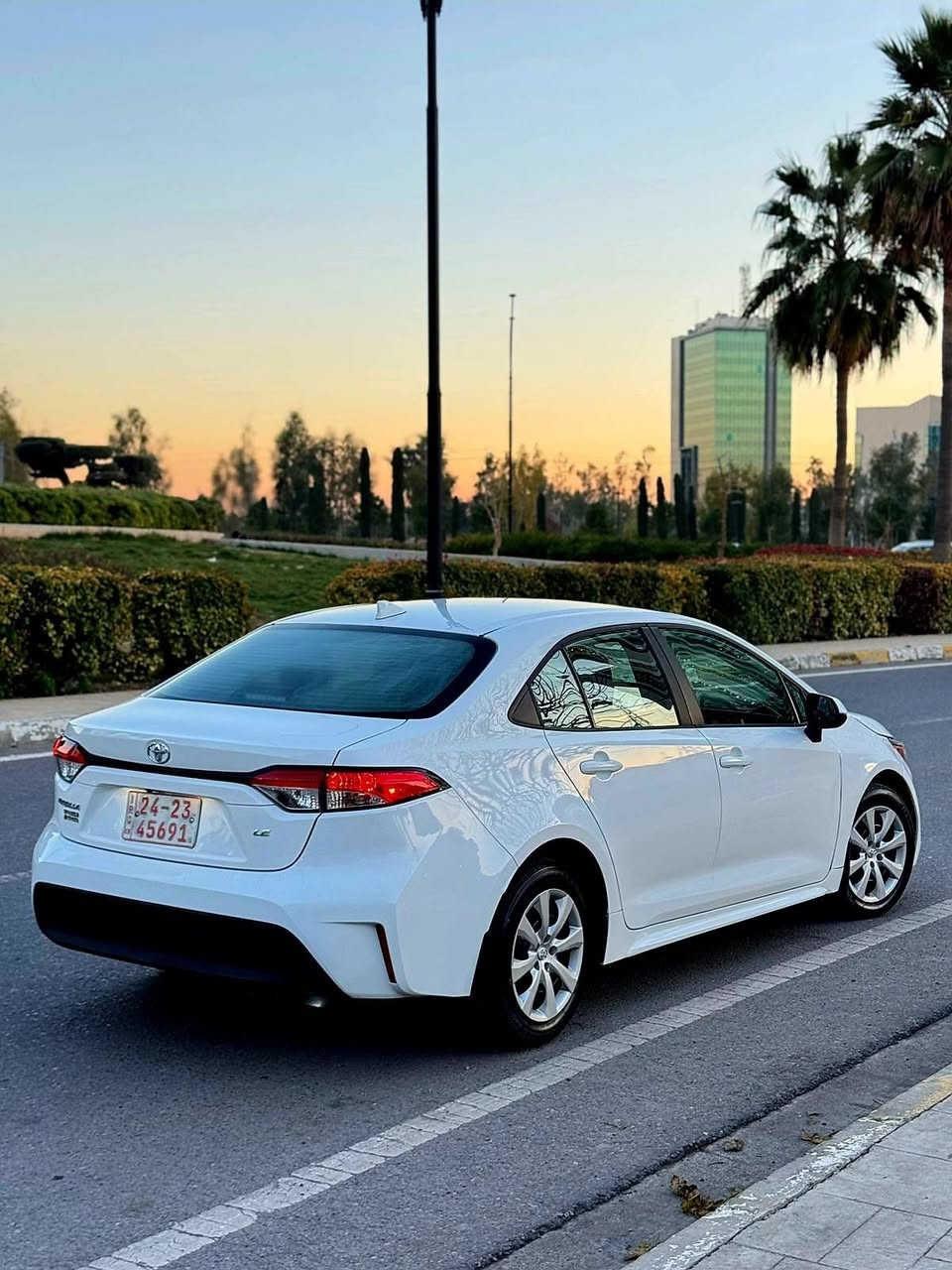 toyota crolla LE ***********
مؤديل 2024  4 هه زار رؤشتووه وه ك صفره 
مواصفات LE 
(شاشه گه وره ، ٥ رادار ، بريك به سمه ، تحديد سورعه ، لايت زينؤن ، خه تى جاده ) نيوو جاملغ سبوغ سئ شوينى بچوك PDR پشت و بيش كه بس هه موو شتيكى به شه رت ( گيروو مكينه تبريد ، رادار به رد بلادي ) هموو شتي شريكه يه )*********** أربيل, العراق
