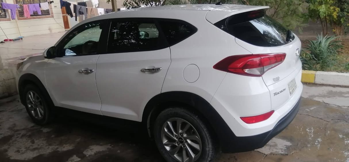 توكسان موديل ١٨ امريكي داخله كلين السيارة جديدة لوك للبيع محرك ٢٠٠٠ انا مكلف بالنشر اتصل
*********** العنوان بابل
