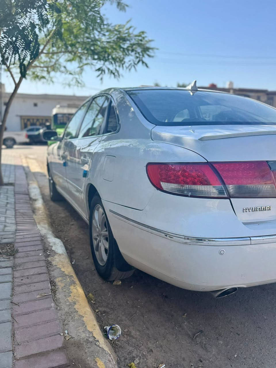 للبيع ازيرا 2009 خليجي 🚘

السيارة بحالة جيدة
بيها قطعة صبغ وبارد قليل
السعر: 95 بيه مجال 

للاستفسار:
***********
