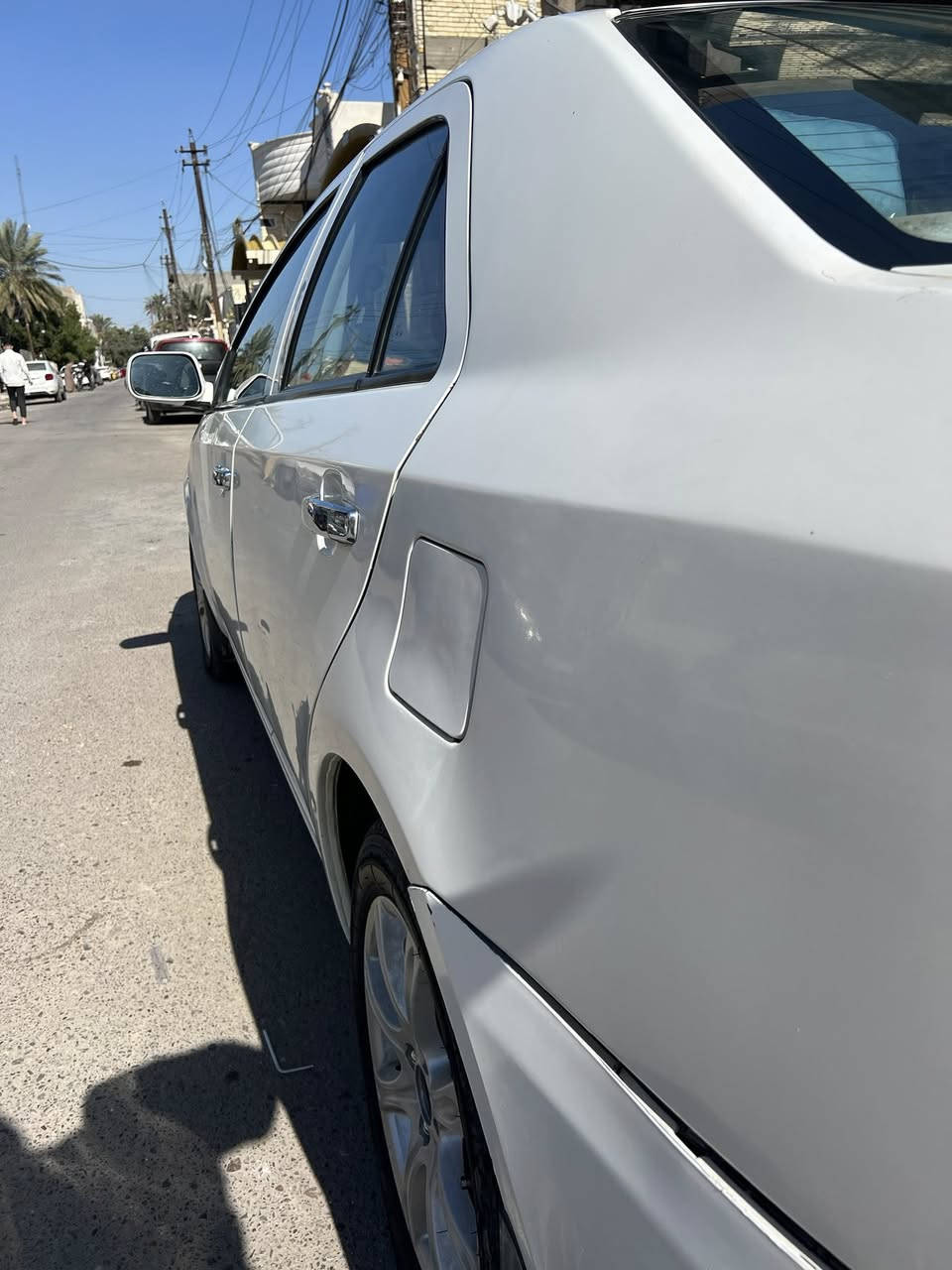 مروس حسب قناعه
جيلي ام كي 2013 لا ضربه ولا صبغ 
كير و مكينه كفلاه مشيه سياره 100 الف 
عنواني بغداد
***********
