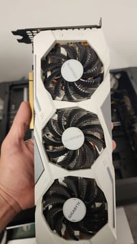 كارت شاشه RTX 2060 G6 GIGABYTE  07717557218 بي واتساب