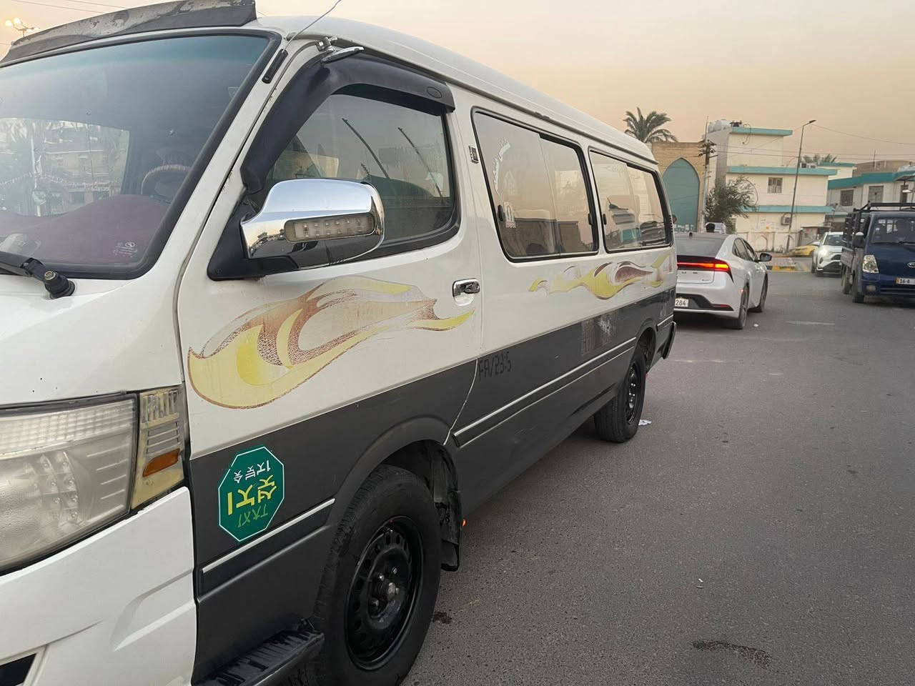 موديل ٢١٢
السعر ٦٨ورقه 
الرقم ***********
