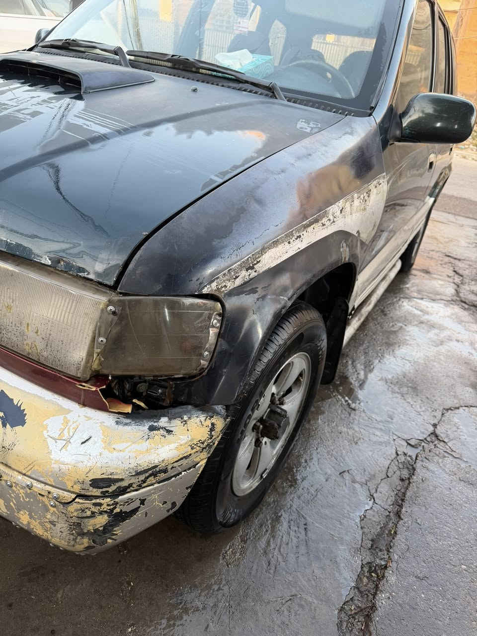 السلام عليكم للبيع سبوتج رقم بغداد الدولي هزه جديده كير محرك صدر كللش حلو موديل 94  تبريد شغال كير عادي مكانه حي الجهاد الاطباء السعر قفل 33 🩺***********
