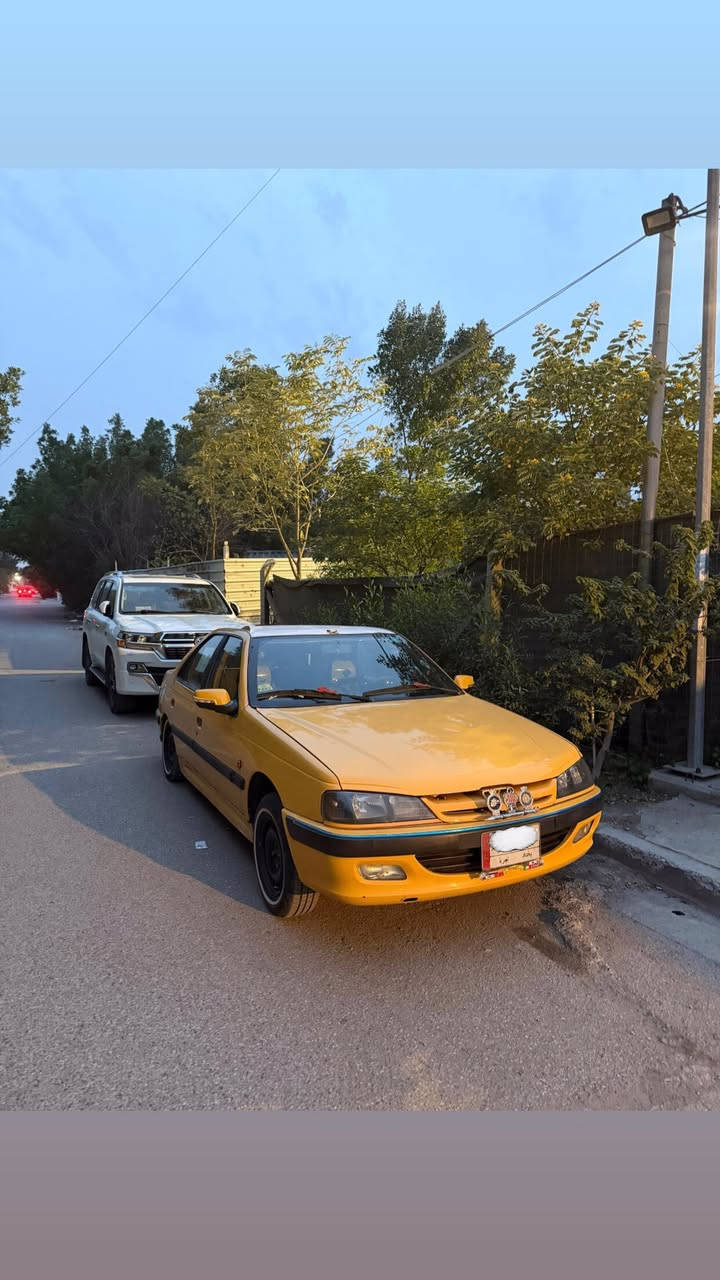 بيجو للبيع
موديل ٢٠١٥ 
سياره حلوه جاهزه بس بيها نقص بسيط 
و بيها لاستيك ولف 
مكينه و كير زبد 
تبريد ثلج 
تدفئه تخبل 
صدر امامي جديد و تايرات اماميه جديده 
باتري جديد داينمو جديد بور ستيرن جديد جاهزا سياره
ول منضومه تبريد جديده كلها مصار اهوي من شادها 
شاشه و دمام جدد صوت يخبل 
رقم انكليزي باقي بس ع تحويل تستلمه 
مكاني بغداد بياع 
سعرها 38 بيها مجال للناس طيبة 
رقم ***********
ما متواجد ع فيس تريدها خابر و عيوني شلعها
