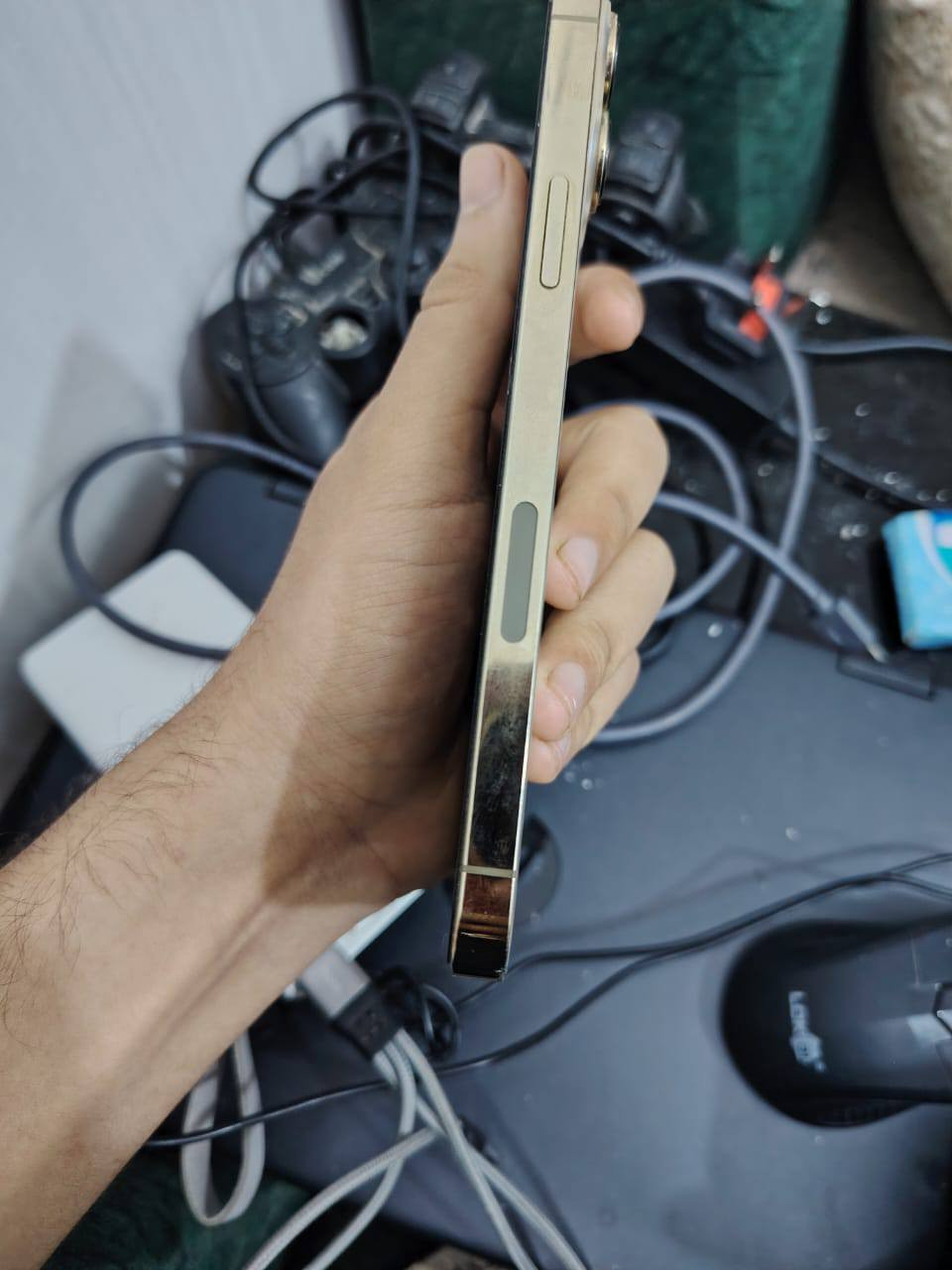 السلام عليكم حبايب موجود ايفون 13برو ماكس بطاريه 87بلاديه لا معلايه ولا مبدله ذاكره 256 جهاز نظافته ٩٠بالميه كفاله عل فحص وكارتونه وشاحنه  وتفاصيله موجوده بالصوره السعر خاص وأبو الستميه وخمسين رجاءا لا يطبلي ولا يتعبني ولا اتعبه


**إذا كنت صاحب هذا الإعلان وتريد حذفه لأي سبب، رجاءا أرسل رسالة إلى الدعم الفني**