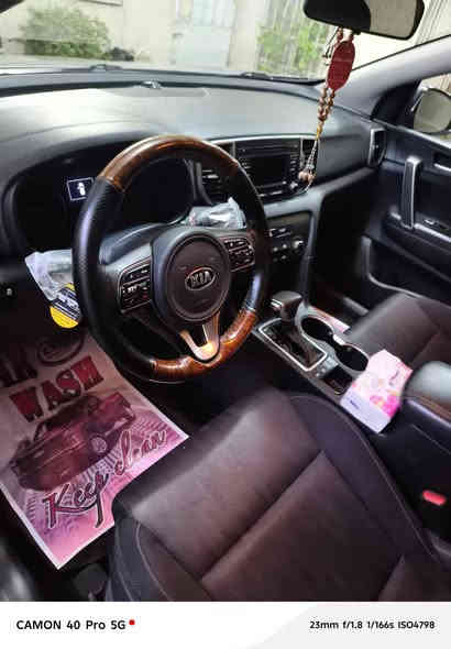 كيا سبورتج للبييع او مراوس موديل 2018 رقم بغداد دولي باسمي للاتصال *********** وارد كندي داخله كلين فور ويل  محرك 2400 تبريد قطعتين ثلج يبه قطع صبغ اثر شخوط ماشيه 83الف العنوان بغداد حي الجامعه السعر 148 بغداد
