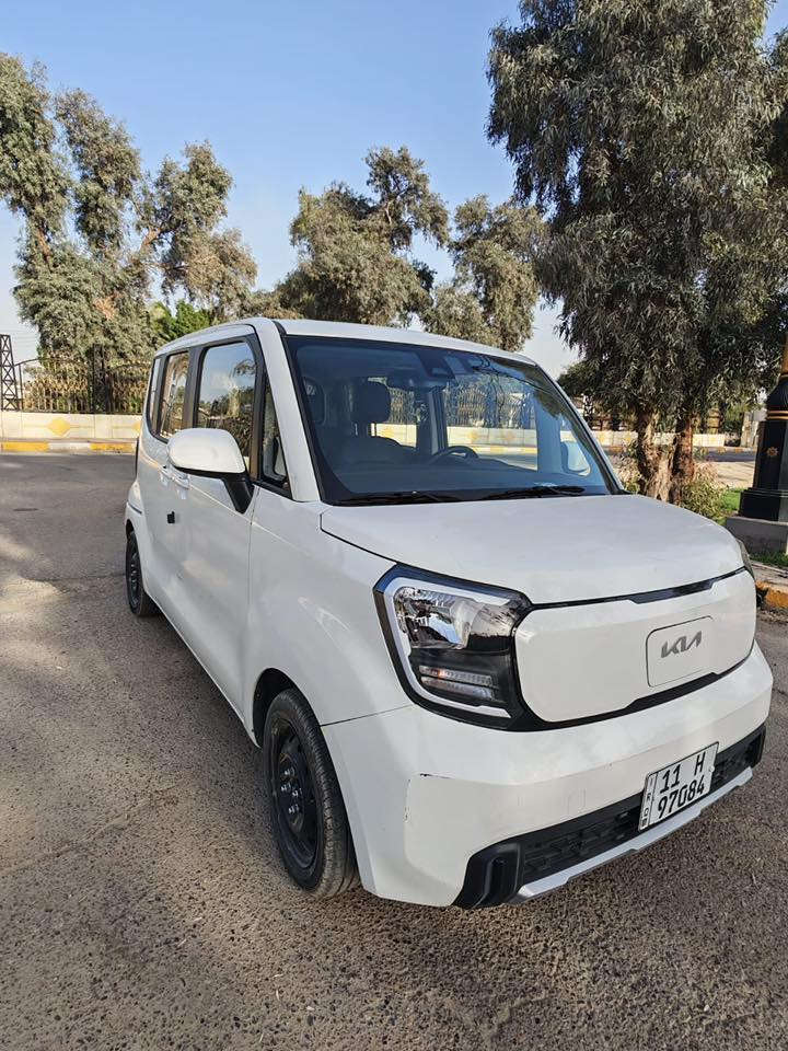 كيا راي 24 فول كهرباء رادا تحديد مسار  تمشيك 300كيلو متر السرعه 160 بيه حادث بسيط رقم بغداد مكان السياره الدوره السعر 125$وبيه مجال قليل ***********
