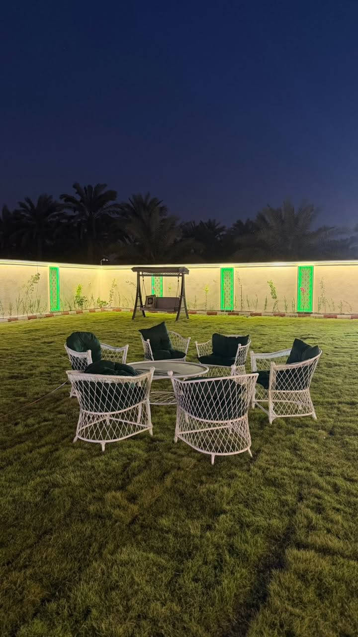 🌴 للايجار – مزرعة ترفيه مميزة 🌴
📍 بغداد – خمسة دوانم 

مكان مثالي لللمات العائلية، أعياد الميلاد، والمناسبات الخاصة 🎉  

🌳 أجواء هادئة ومساحة واسعة  
🪑 جلسات خارجية مريحة  
🔥 مكان مخصص للشواء  
🚗 موقف سيارات متوفر  
⚡ كهرباء وماء متوفرين  

⏰ نظام الإيجار شفتات (12 ساعة):  

🔹 الشفت الصباحي:   
💰 السعر: 250,000 دينار  

🔹 الشفت المسائي:  
💰 السعر: 300,000 دينار  

📅 الحجز أسبقية الدفع  
📞 للحجز والاستفسار: ***********  
📲 متوفر واتساب أيضاً  

🌿   أهلاً وسهلاً
