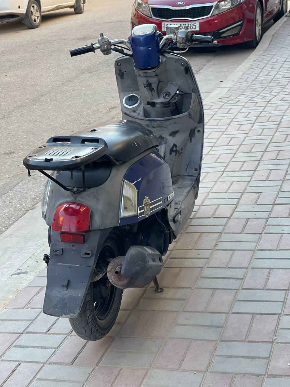 سلام عليكم
بوليسي للبيع 2006 دراجه حلوه ونضيفه مكينه ناعمه وشرط شلعه ومعدل كفرات بلادي شاصي مكفول دراجه ماناقصها أي شي فقط باتري 

السعر 550 وبيها مجال للاستفسار ***********
*********** مكاني كربلاء قرب مستشفى الحسيني
