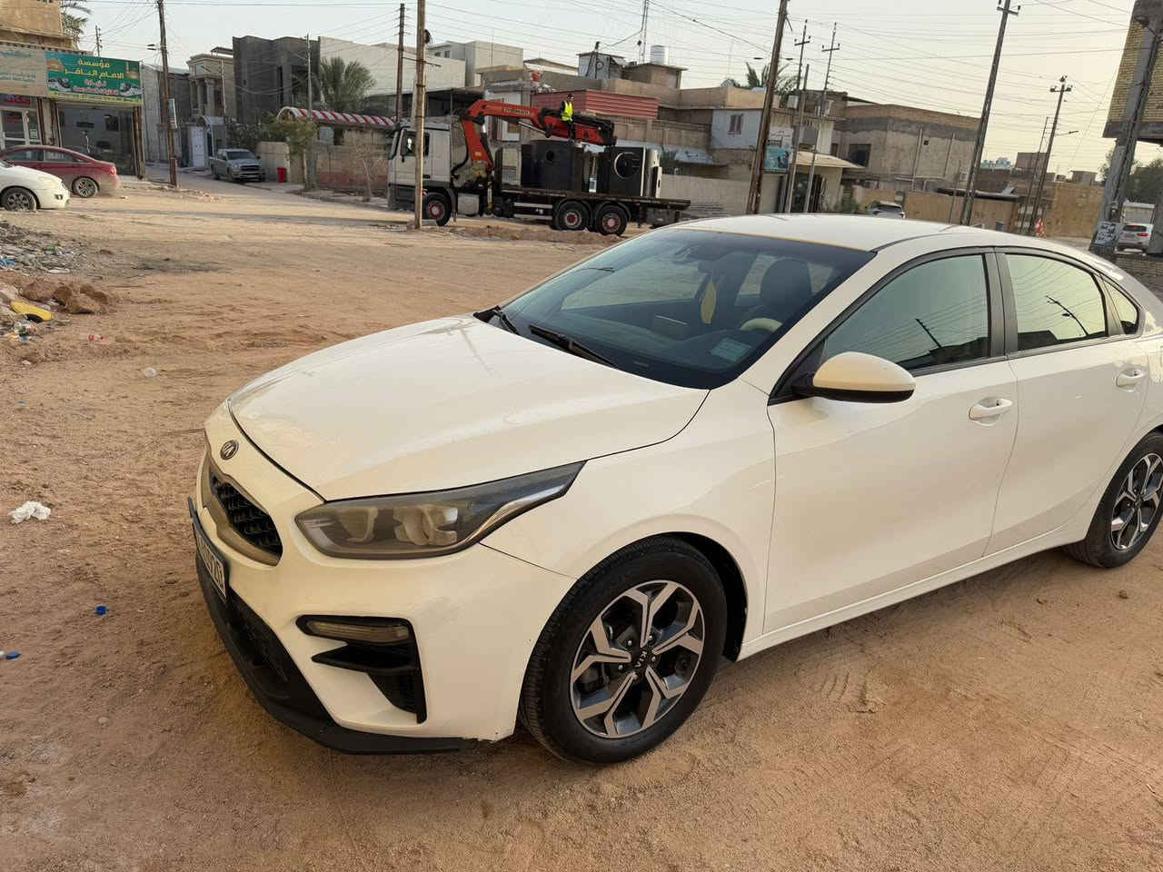 السلام عليكم سياره فورتي ابيض مديل19 مكينه 2000 دوش حادثها جاملغ وبنيد تبديل رقم كربلاء مشروع وطني بأسمي رقم نكليزي  سنويه جديده صارلها سبوع من جددتها السعر 140 وبيها مجال حك جيه العنوان البصره *********** البصرة, العراق
