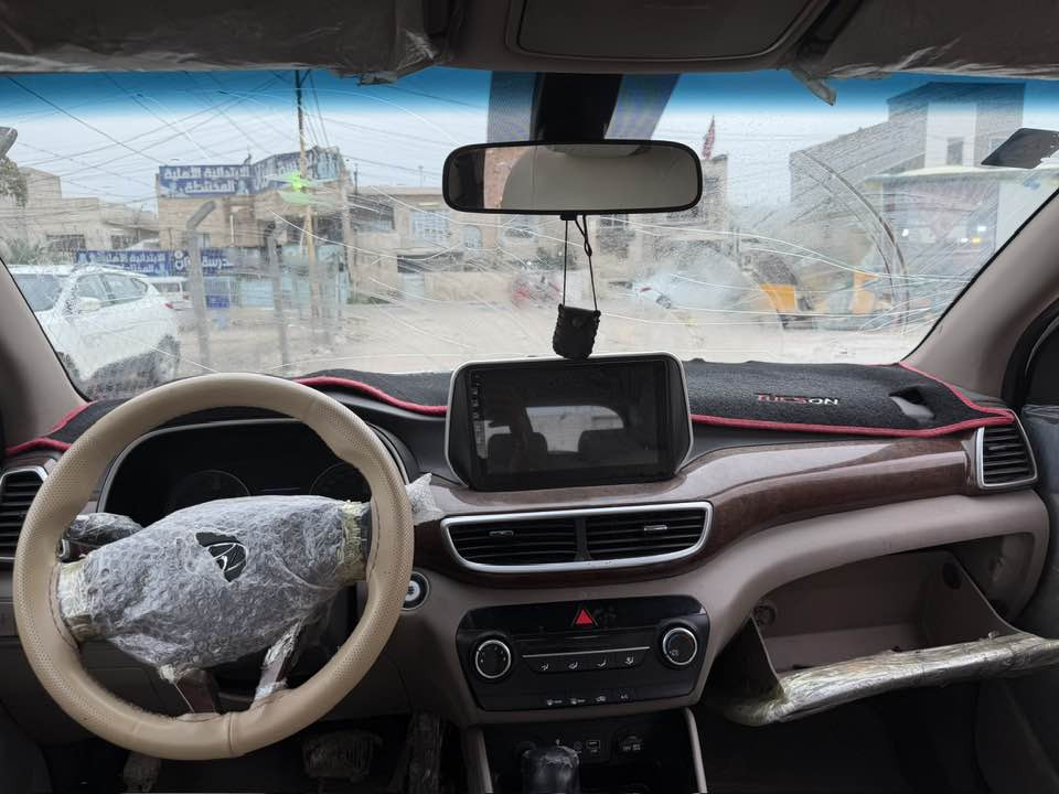 للبيع توسان (2020) خليجي رقم بابل تحويل مباشر سيارة تعرضت إلا حادث كما موضح بل صور أبيع علا وضعه سياره شغاله و تمشي بدون أرباك // عنوان بغداد الأمين الشراي ينتصل (***********)
