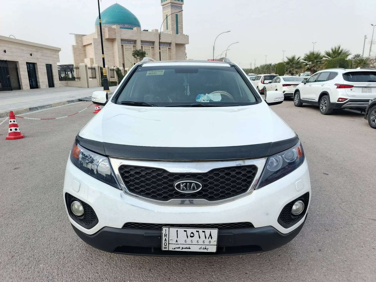 يا الله سلام عليكم سياره نوع سورنتو خليجي كويتي فول مواصفات واحد عله واحد بنرامه  بصمه شاشه كامره حساسات امامي خلفي تحكم ستيرن جهتين شاير مري مري شفط منضومه كشاف زنون كشنات كهرباي جلد تبريد تدفه كشنات ستيرن هيتر مكينه حجم 6ستندر 7راكب 3قطع تبريد كفاله من ضربه او تبديل او صبغ كفاله كير مكينه حداديه تخم تاير تبريد كفاله العنوان كربلاء السعر 174بيه مجال رقم الهاتف ***********تصال تحويل مباشر
