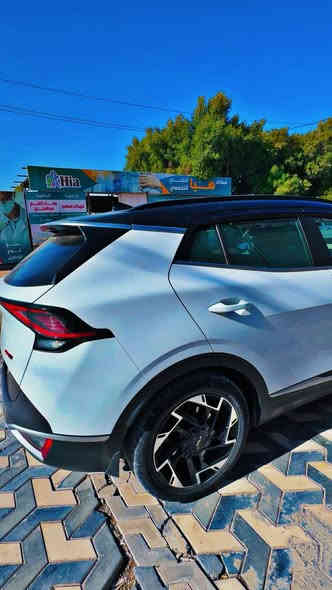 سلام عليكم 
سبورتج2023 للبيع   
المواصفات: 1-بصمة
2-مري شفط 
3- كشنات كهربائية
4- دتفئة كشنات
5- تدفئة مقود القيادة
5- جنطه كهربائية تفتح تلقائي 
6-خمس انضمة قيادة ايكو نورمال سمارت سبورت
7-سايد بريك كهربائي
8-كامرة دوارة وكامرة ارضية+و امامي 
9- تشغيل عن بعد
10- مستشعر وقوف
11- حساس مطر 
12-مصابيح زينون 
13- ابل كاربلي + بلوتوث♦️
14- محرة 4 سلندر
15- شاحن لا سلكي
‼️السيارة عارضها ب 222$بيها مجال ‼️سياره كفاله من الضربه فقط دعاميه مبدله امامي 
العنوان الغزاليه موصفات جيتي لاين  
***********
