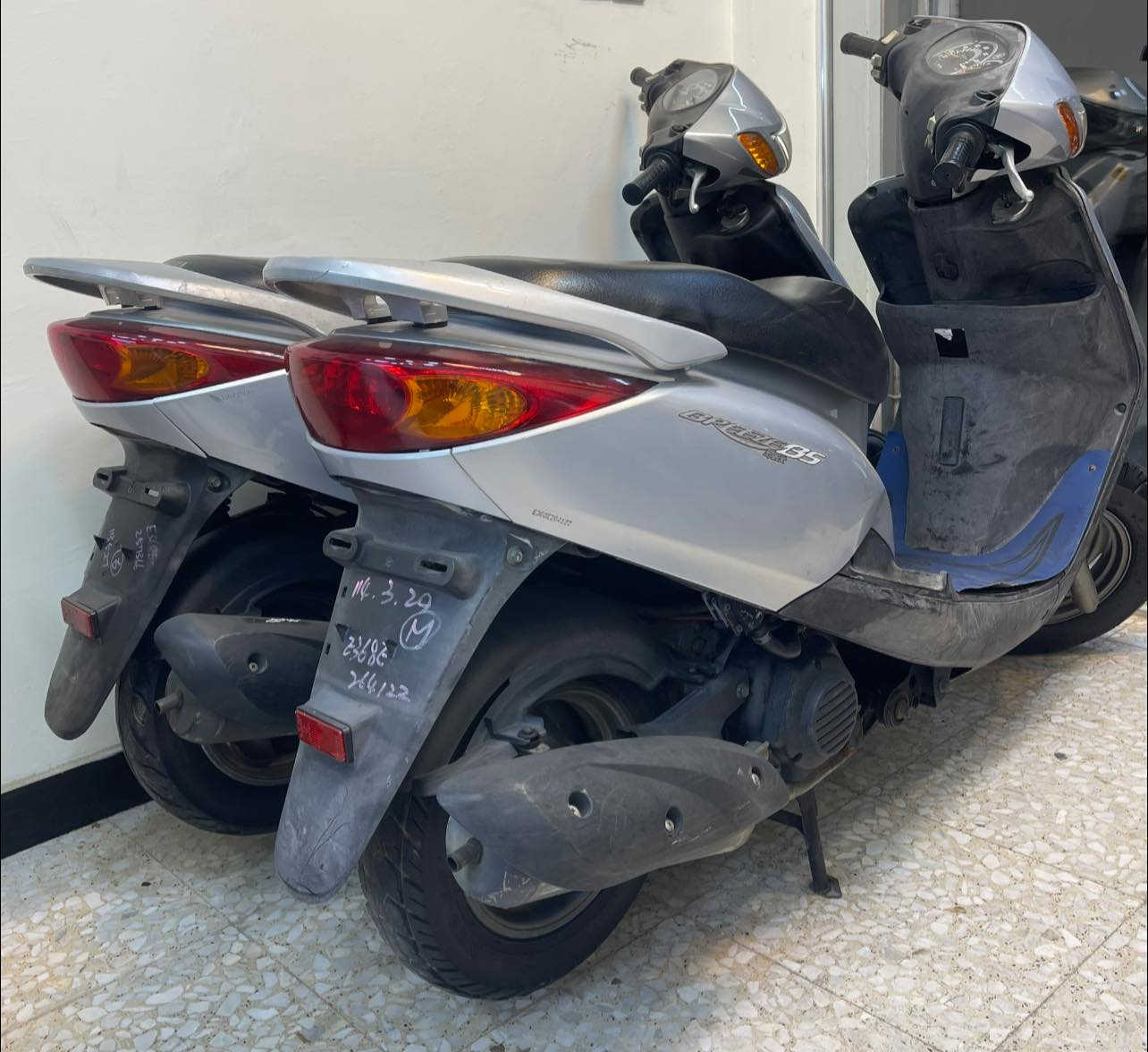 🫡السلام عليكم 🫡

                            ‼️‼️متوفر الان ‼️‼️

بريزات قطع جدد شرط بحالة الوكالة جدد طك كارتون كفالة عامة كفر ومكينه بالكارتون شرط الفحص لايت فوك ولايت جوه 

العنوان/ بغداد/ الكريعات / شارع الكويتي/ قرب معرض سآلم للكهربائيات 

ملاحظة ( بمناسبة عيد الفطر المبارك سيكون هنالك خصم على اسعار الدراجات فقط خلال أيام عيد الفطر المبارك) كل عام وأنتم بألف خير 🙏

للتواصل/ ***********📞📞📞🛵

@الجميع
