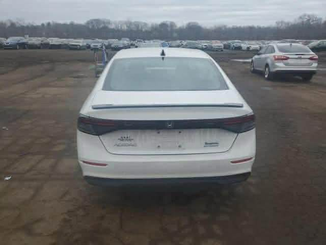 السلام عليكم 
هوندا اكورد هايبرد 2023 
حادث قطعتين كلير + بنيد مبدل
مواصفات فول 
ماشيه 50 الف
لون ابيض
شاشه كبيره 
كامره دواره
تحكم ستيرن
شفتات ستيرن
لد امامي 
لد خلفي
اشاير مري
لايت زنون 
تحديد مسار
مثبت سرعه
وقوف ذاتي
مانع اصتدام
شاشه دجتل
تبريد قطعتين
محرك 2000 
رادار جانبي
رادار امامي
كشنات كهرباء
تدفئة كشنات
ثلاثه انظمه قياده
فتحة سقف سلايت
بصمة ابواب 
رقم بغداد تحويل مباشر 
بصمه تشغيل عن بعد
للاستفسار الاتصال 
*********** الفلوجة, الأنبار
