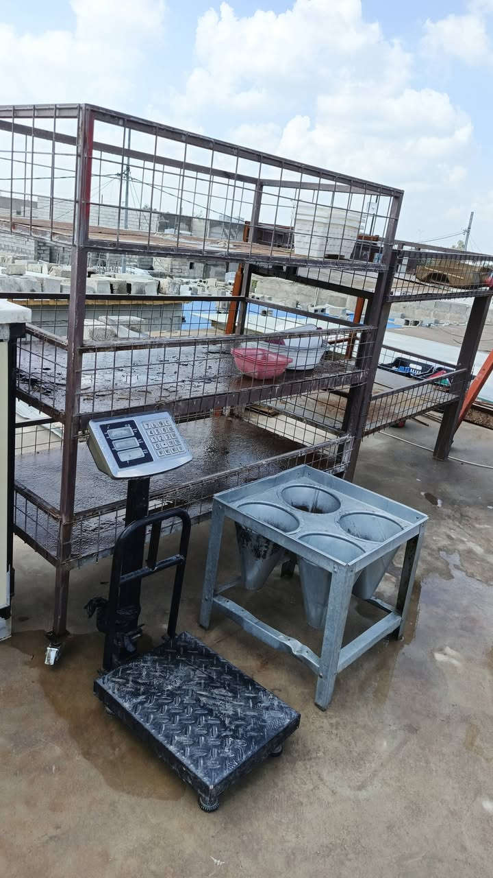 لبيع قراض 600وبيهن مجال
***********
