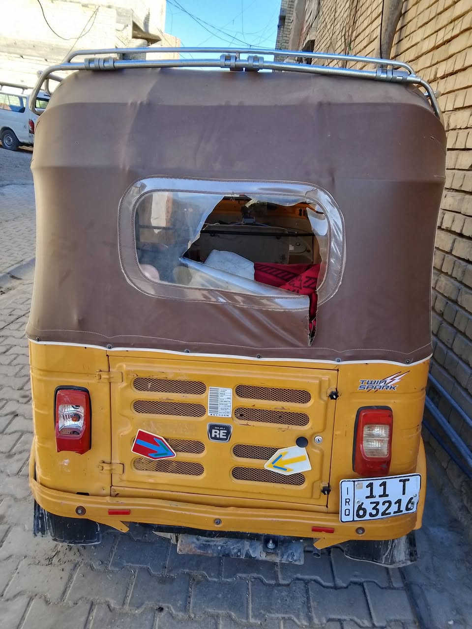 تكتك للبيع مديل 2020 محرك امجفت جديد اكسل جديد رقم انكليزي بسمي سعر 6500 تصال  ***********
